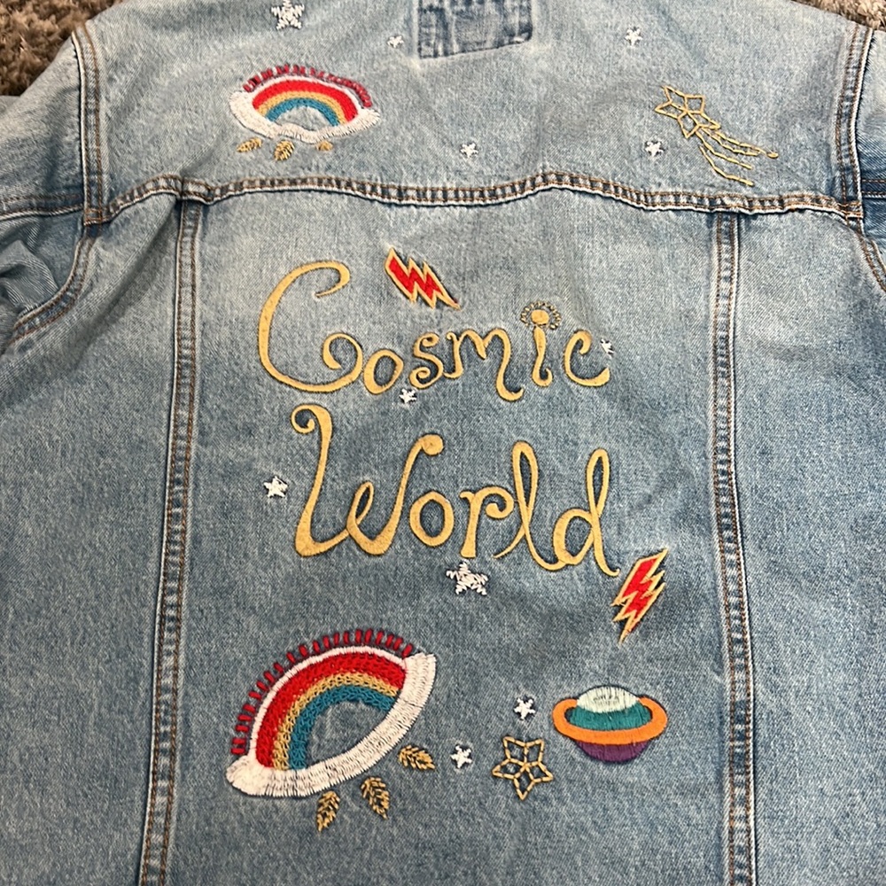 Forever 21 Jean jacket with embroidery “Cosmic World” size M - Picture 2 of 8